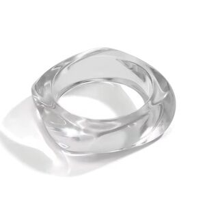 Bangle Bracelet Clear Lucite D03